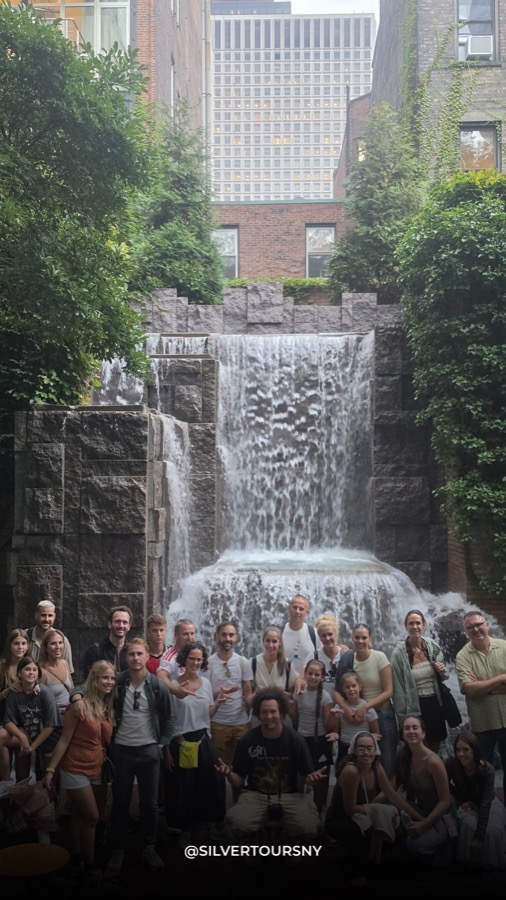 Clientes de Silver Tours NY en uno de nuestros tours